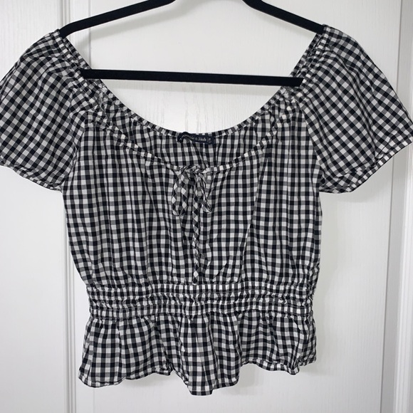 Abercrombie & Fitch Tops - Abercrombie & Fitch black/white checker crop top M